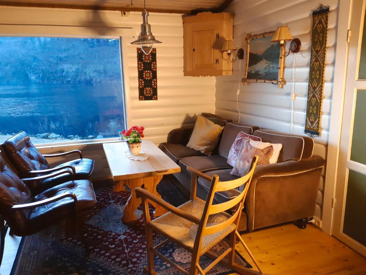 Hytte Ved Preikestolen Forsand Buitenkant foto