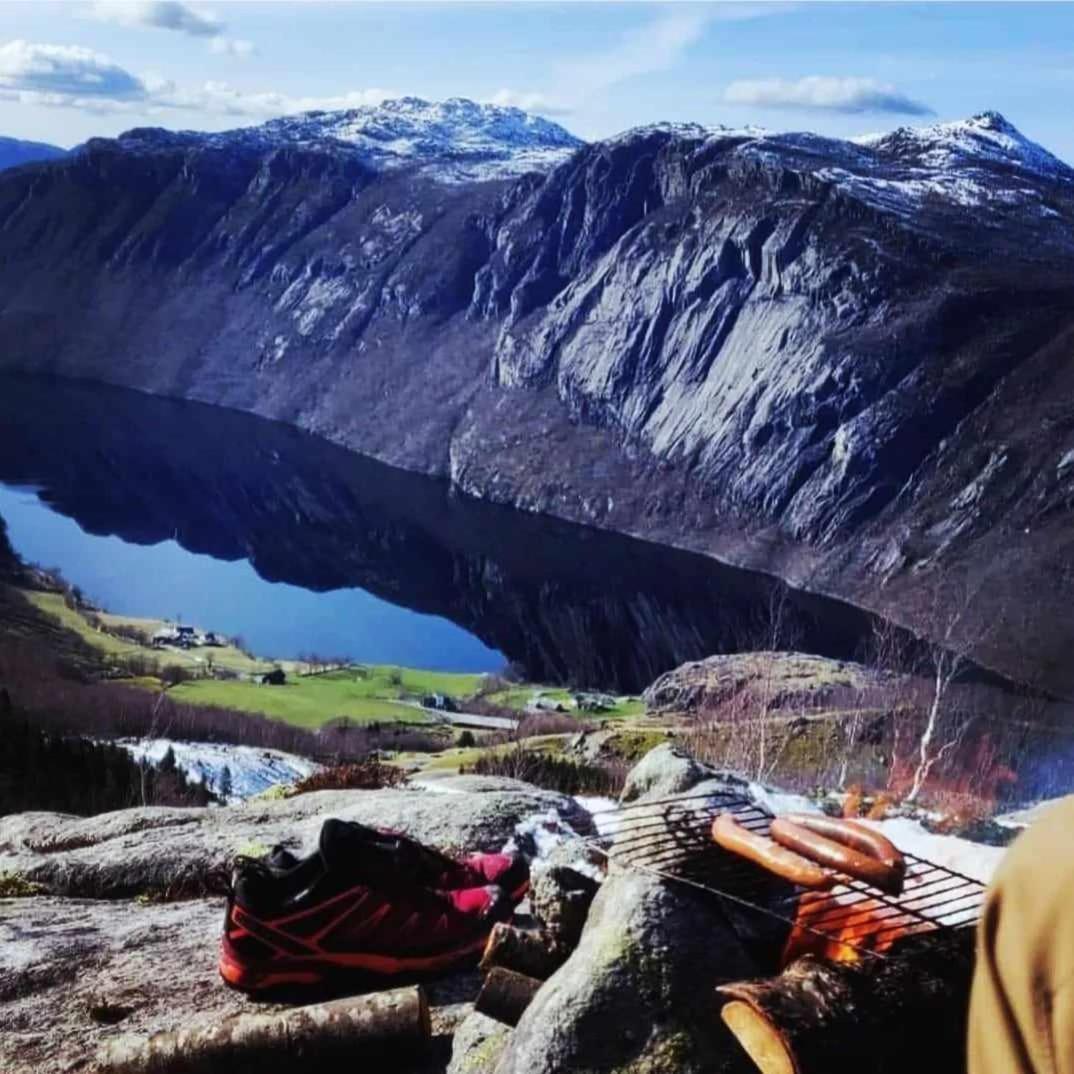 Hytte Ved Preikestolen Forsand Buitenkant foto